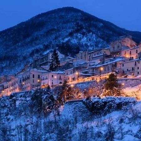 Casa Vacanze Sul Gizio 吉齐奥河畔佩托拉诺 外观 照片